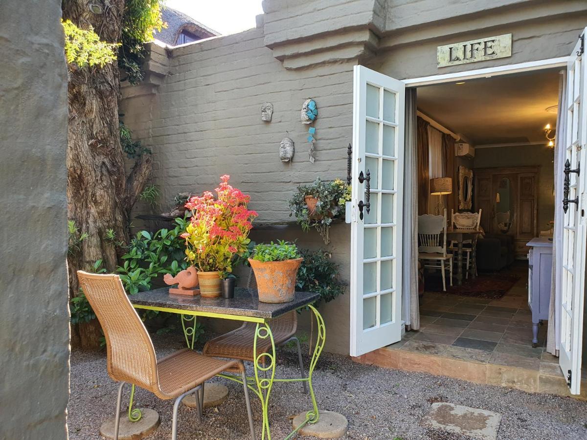 Waterhouse Guest Lodge In Waterkloof Pretoria-Noord Εξωτερικό φωτογραφία