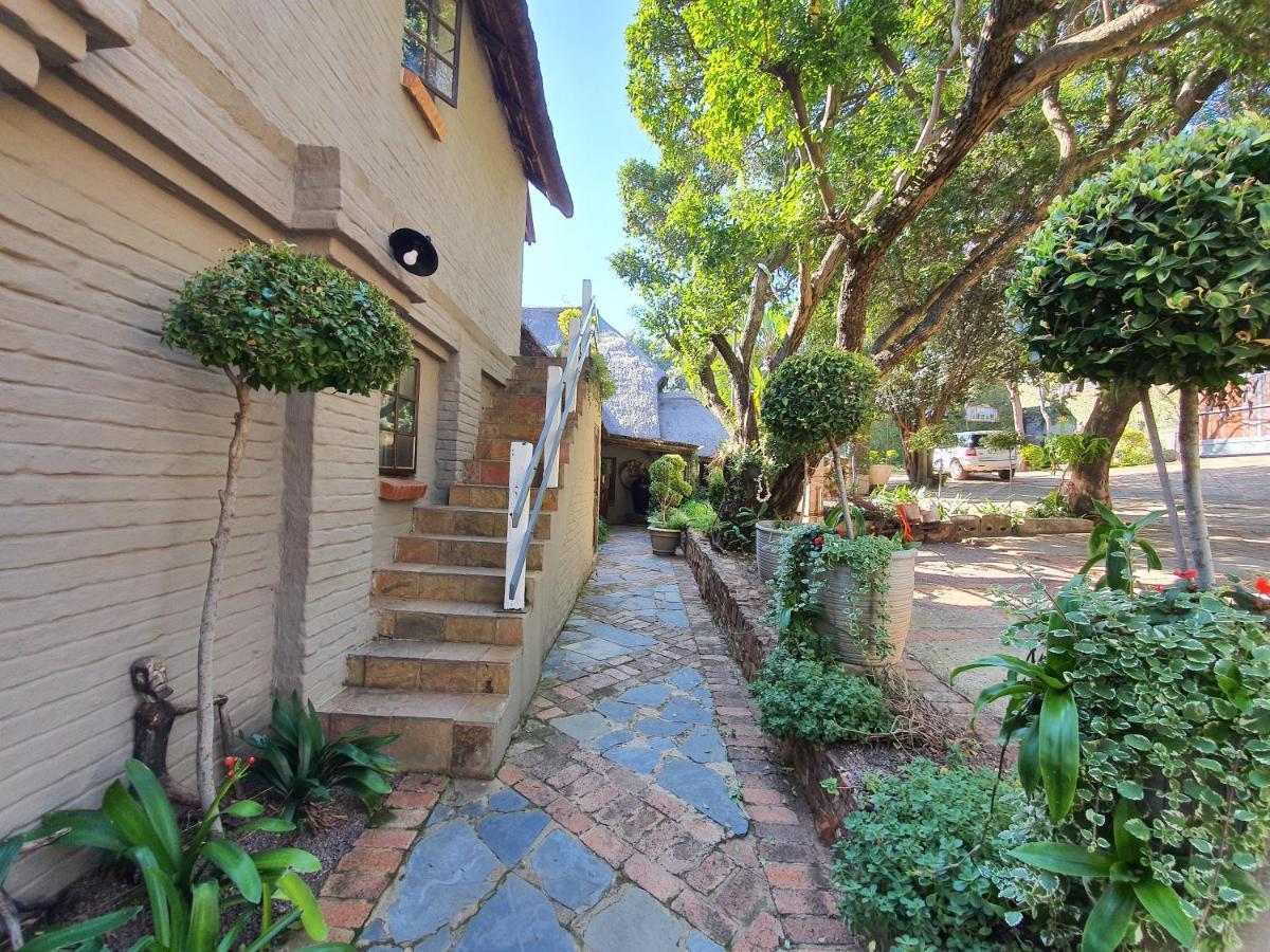 Waterhouse Guest Lodge In Waterkloof Pretoria-Noord Εξωτερικό φωτογραφία